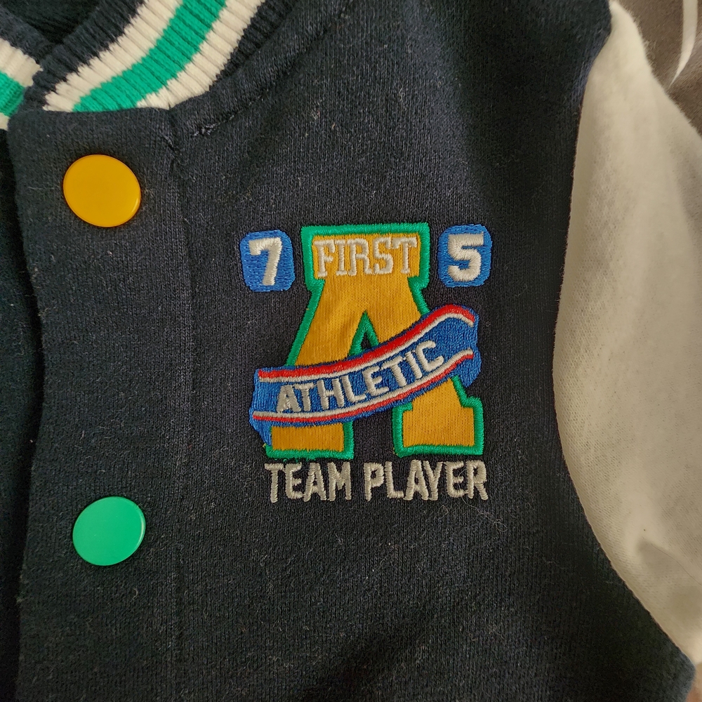 🎉Joe Fresh - Navy and White Boy's Jacket - Size: 6-12 Months - Picture 3 of 5